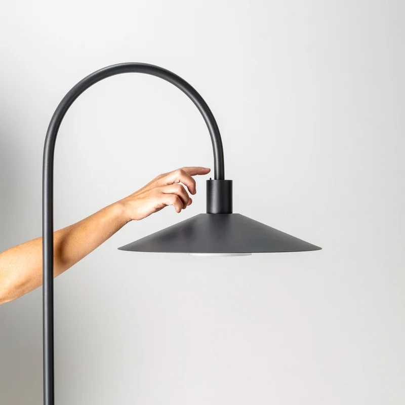 Estiluz Belt Floor Lamp