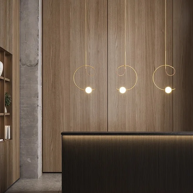 Estiluz Loop Pendant Lamp R40