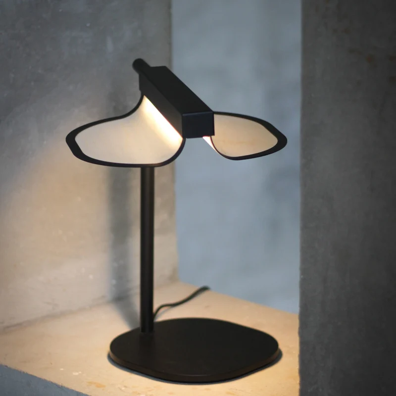 LZF Omma Table Lamp