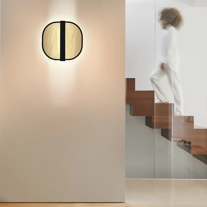 LZF Omma Wall Lamp