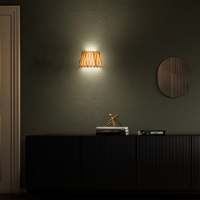 LZF Lola Wall Lamp