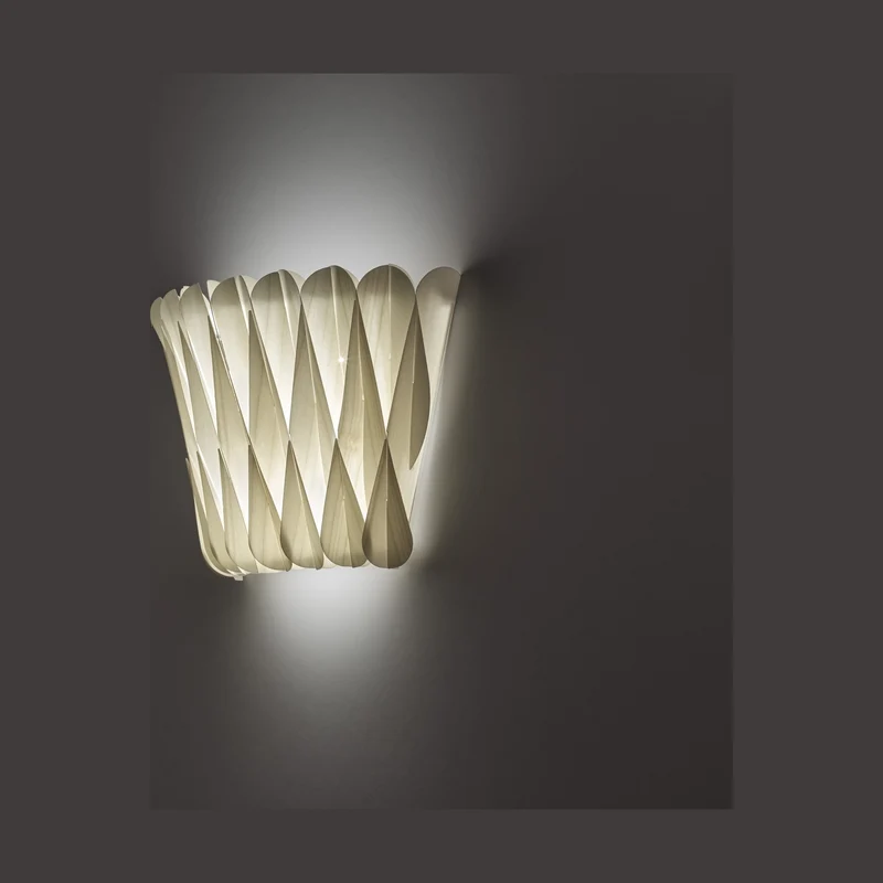 LZF Lola Wall Lamp