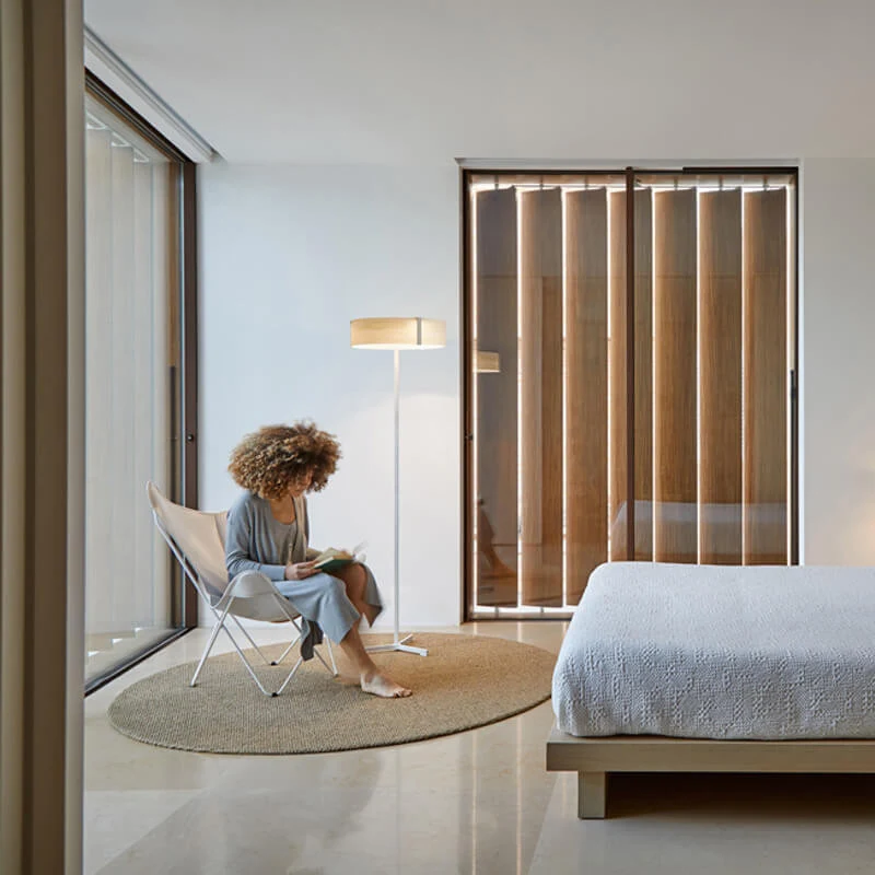 LZF Thesis LED Floor Lamp