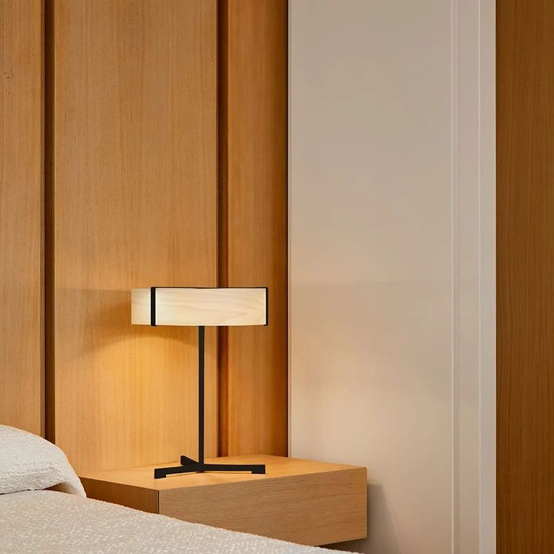 LZF Thesis LED Table Lamp