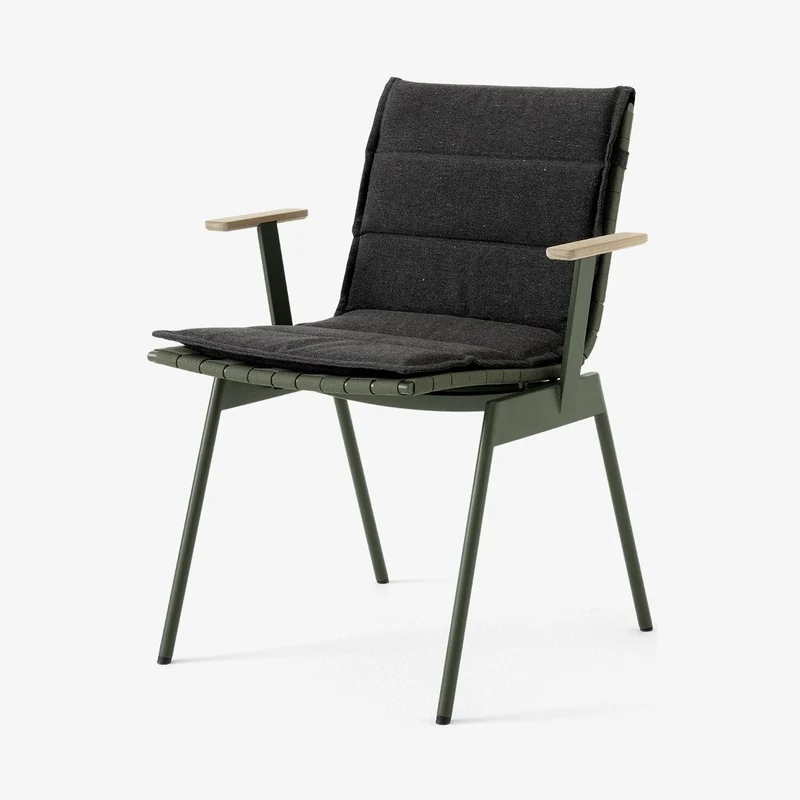&Tradition Cushion Ville Outdoor Side Chair AV33 & AV34