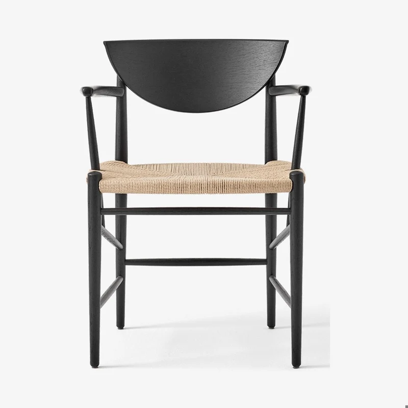 &Tradition Drawn Armchair HM4
