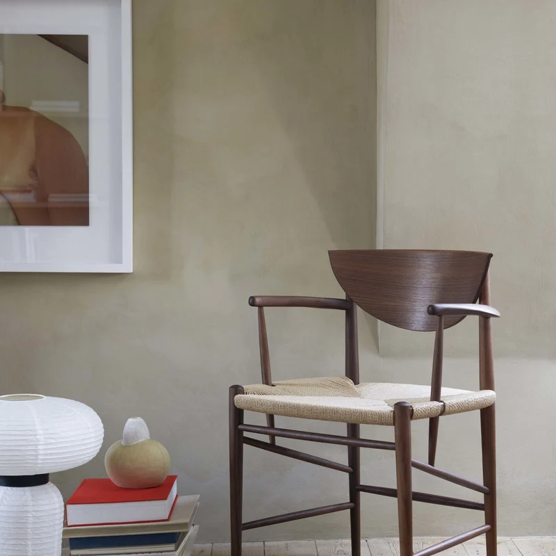 &Tradition Drawn Armchair HM4