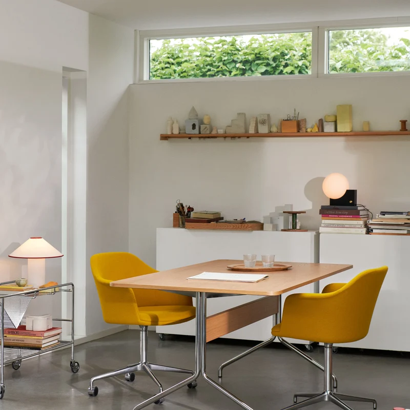 &Tradition Pavilion Dining Table AV18