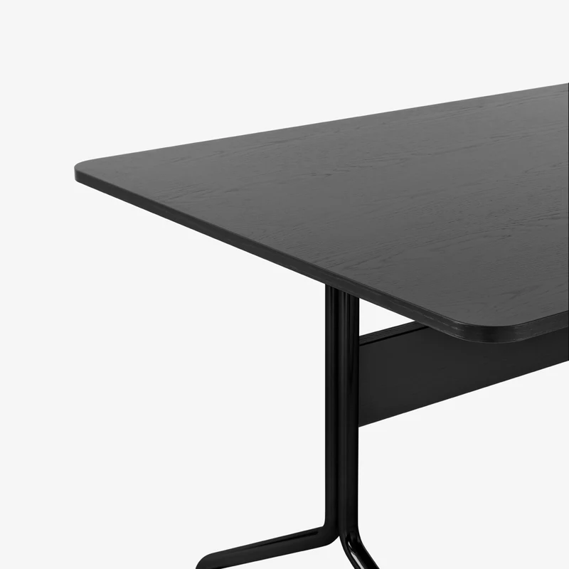 &Tradition Pavilion Dining Table AV18