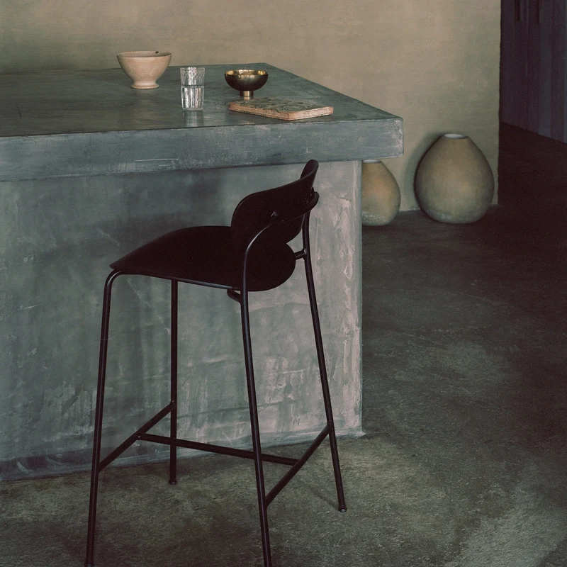 &Tradition Pavilion Counter Chair AV7