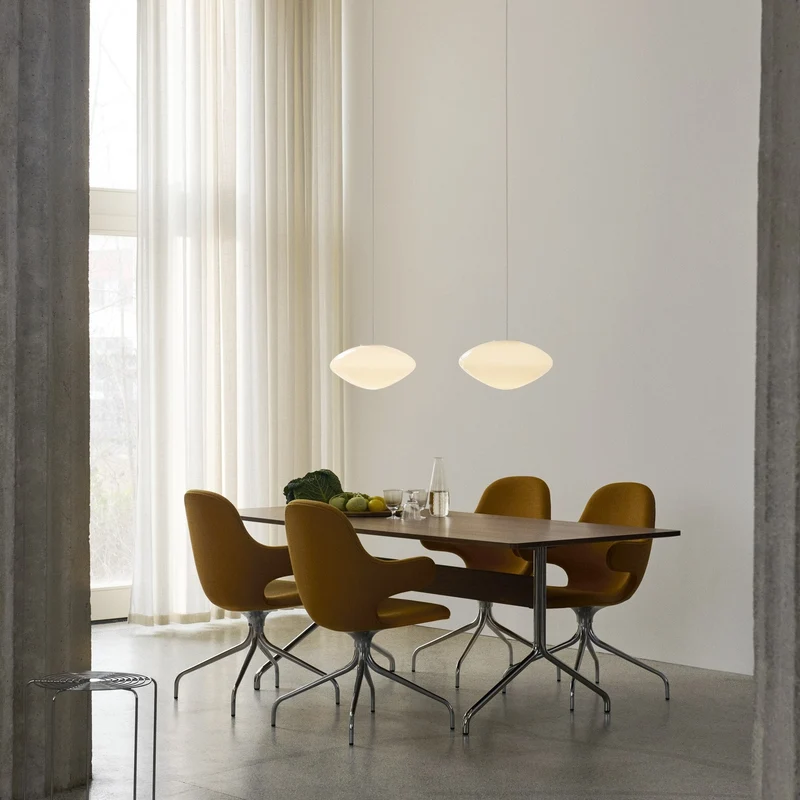 &Tradition Pavilion Dining Table AV19