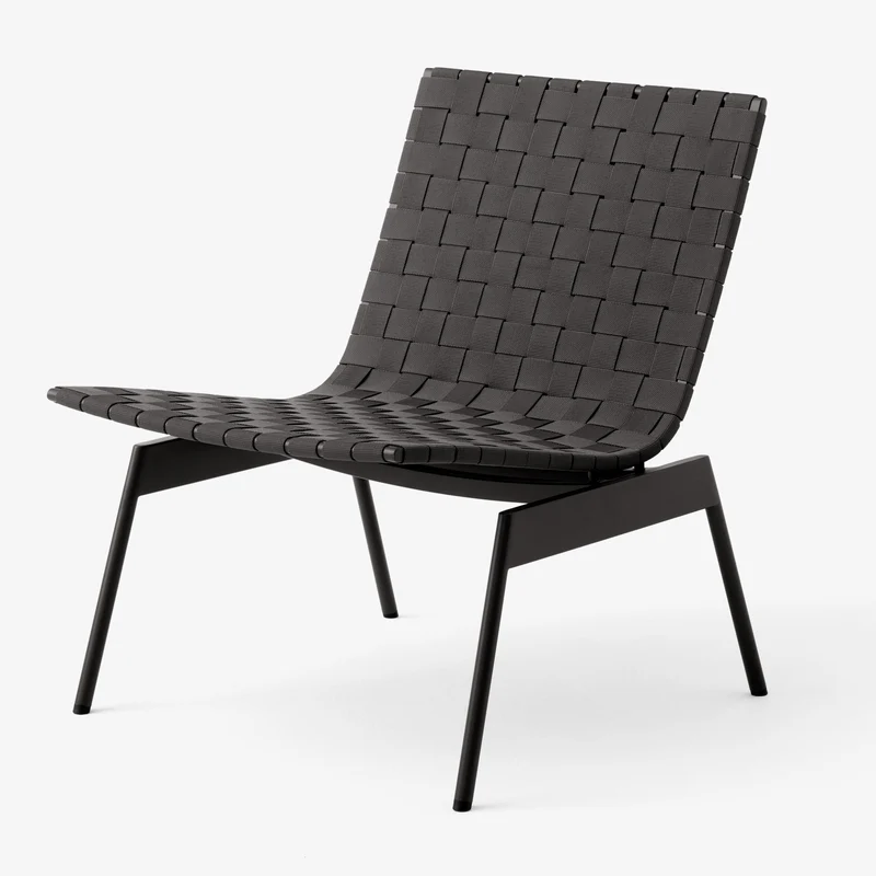 &Tradition Ville Outdoor Lounge Chair AV44