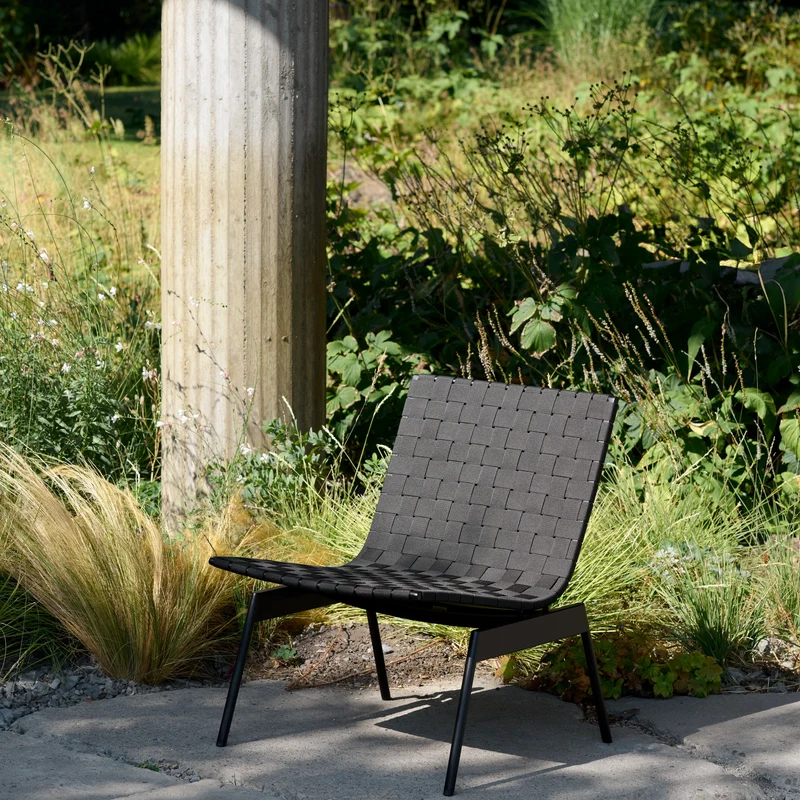 &Tradition Ville Outdoor Lounge Chair AV44