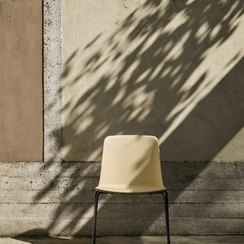 &Tradition Rely Side Chair HW65