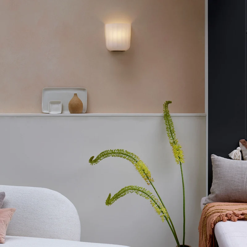 Astro Veo Wall Light