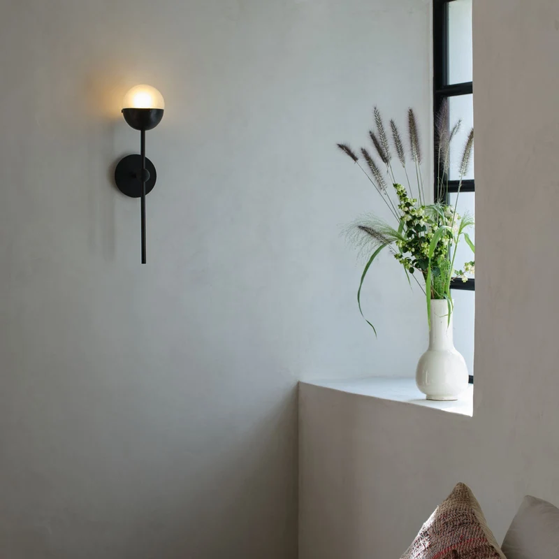 Schwung Molecule Single Wall Sconce