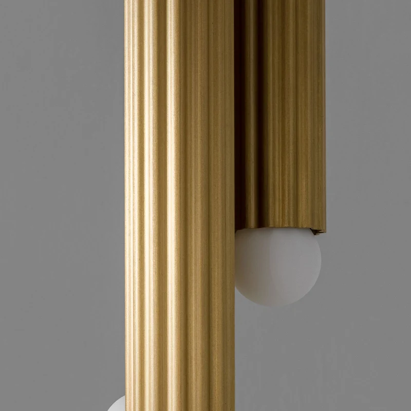 Schwung Vesta Floor Lamp