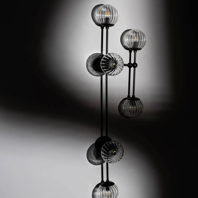 Schwung Armstrong 6R Wall sconce