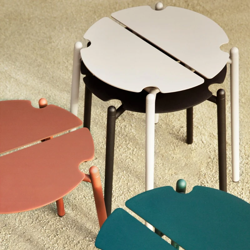 AYTM Novo Outdoor Stool