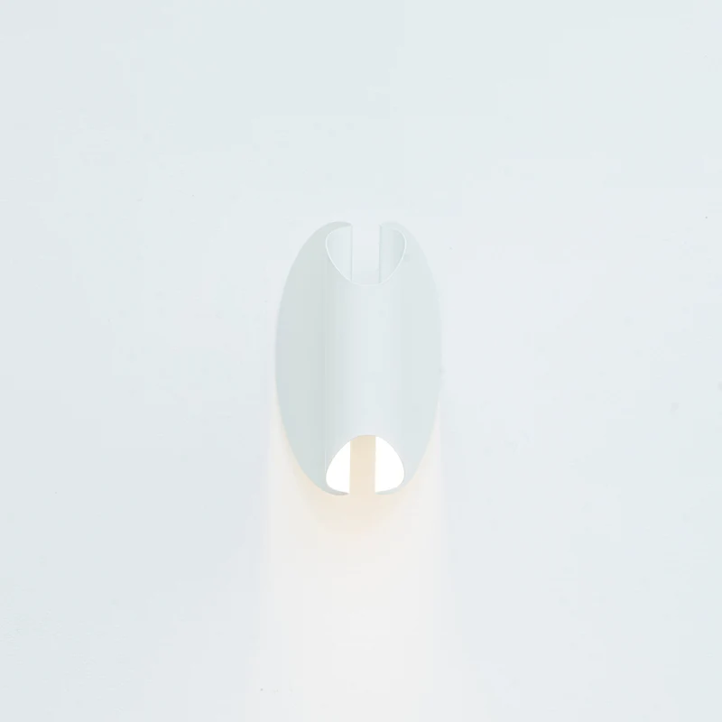 OliveLab Oplà Wall Lamp