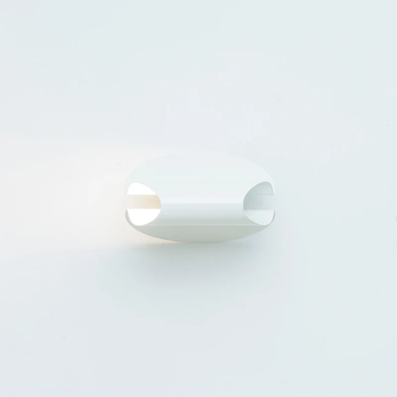 OliveLab Oplà Wall Lamp
