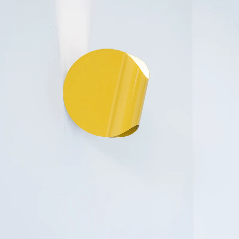 OliveLab Oplà Wall Lamp