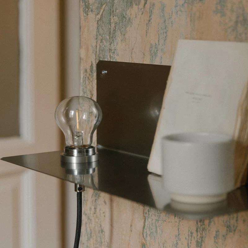 Frama 90° Wall Light
