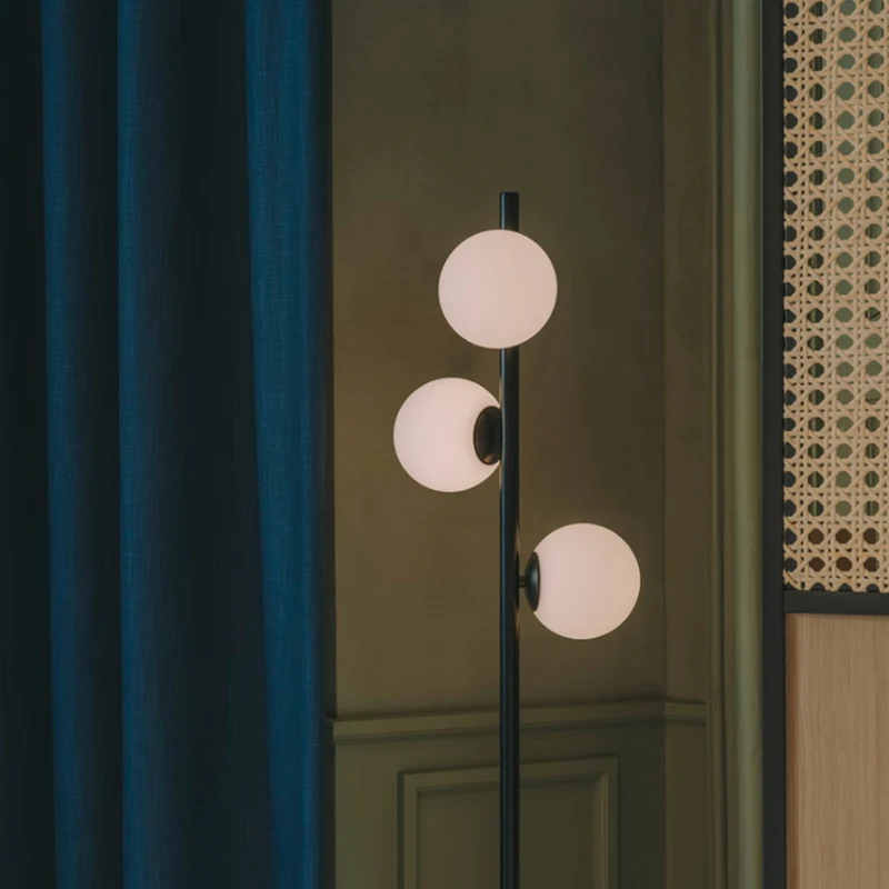 LedsC4 Perlina Floor Lamp