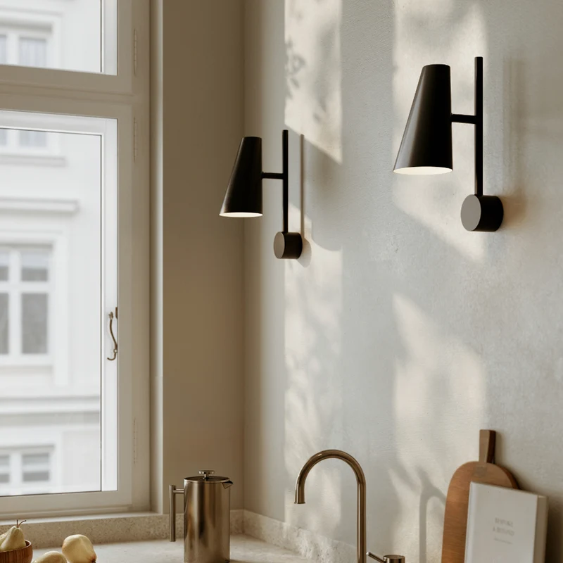 Woud Cono Wall Lamp