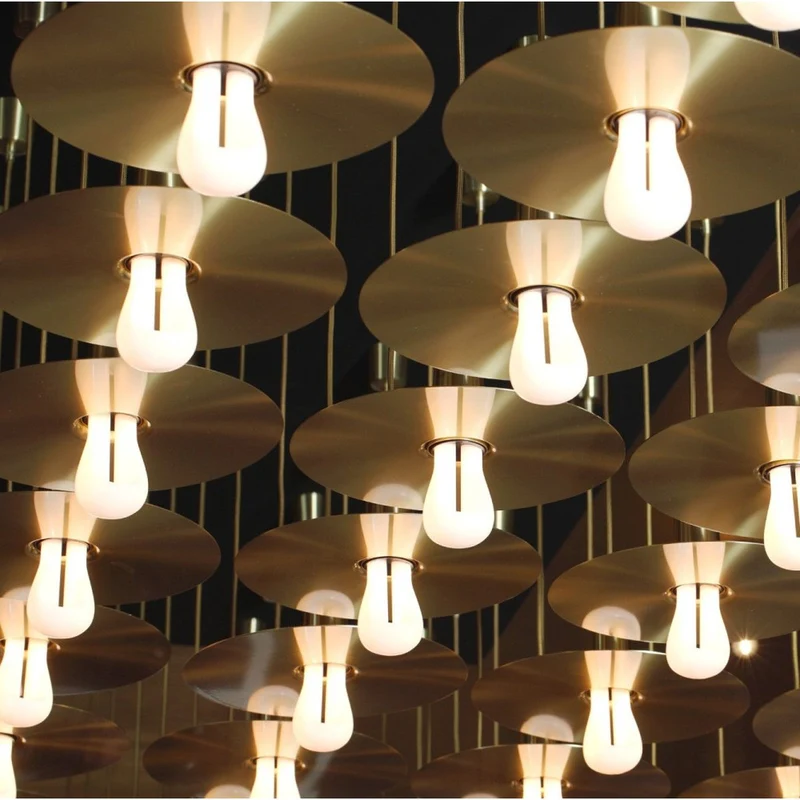 Plumen 002 Iconic LED Bulb E26 Milky - 560lm 2200K - Dimmable - US Version