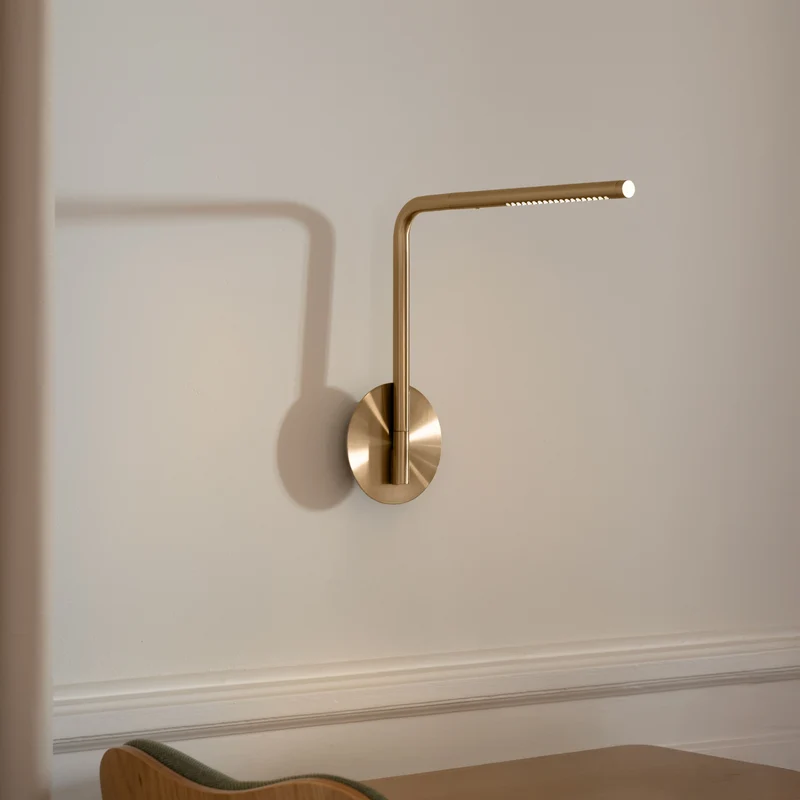 Umage Omni Pivot Wall Lamp