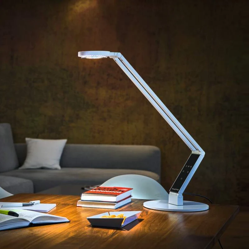 Luctra Table Radial Base Table Lamp