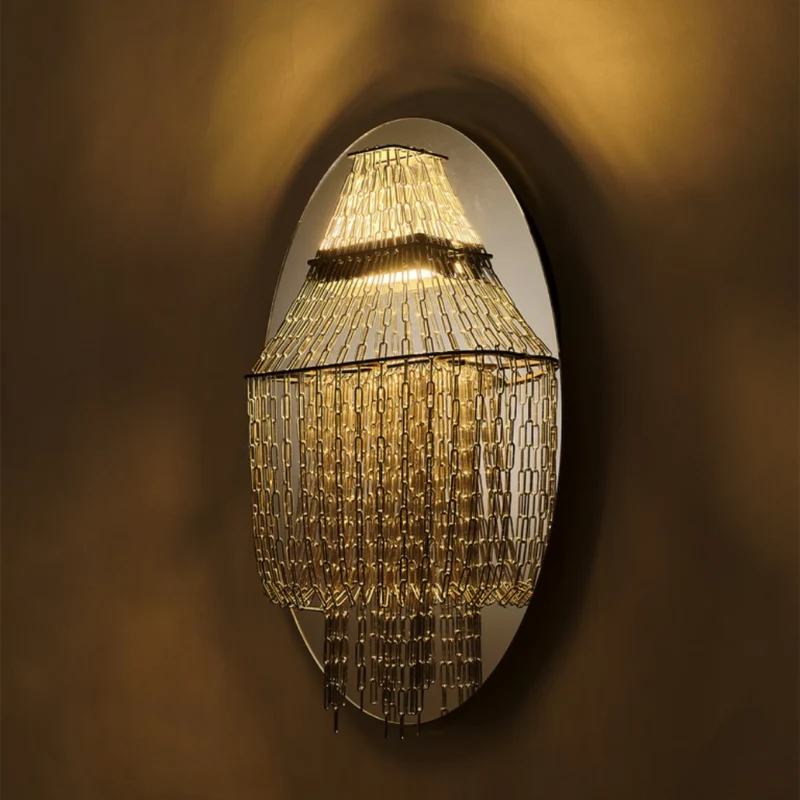 DCWéditions La Lampe C Wall Lamp