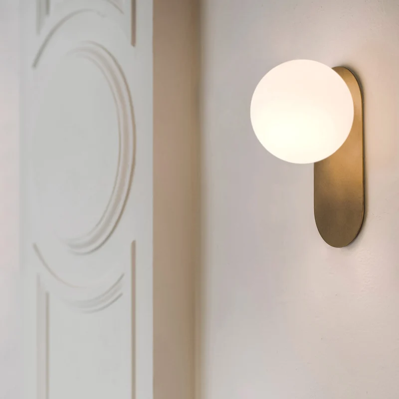 Schwung Adrion Wall Lamp