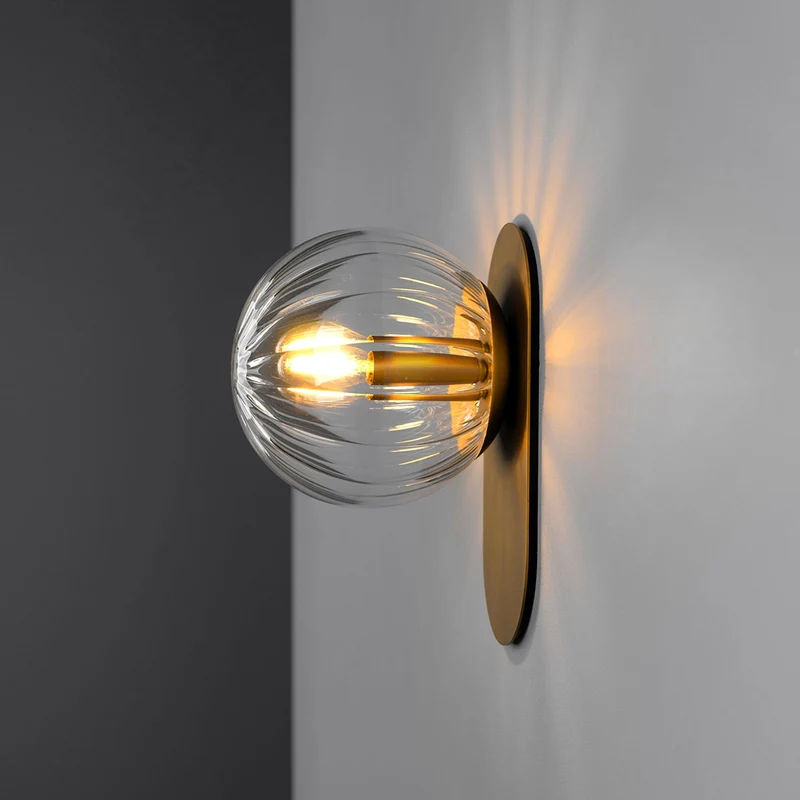 Schwung Adrion Wall Lamp