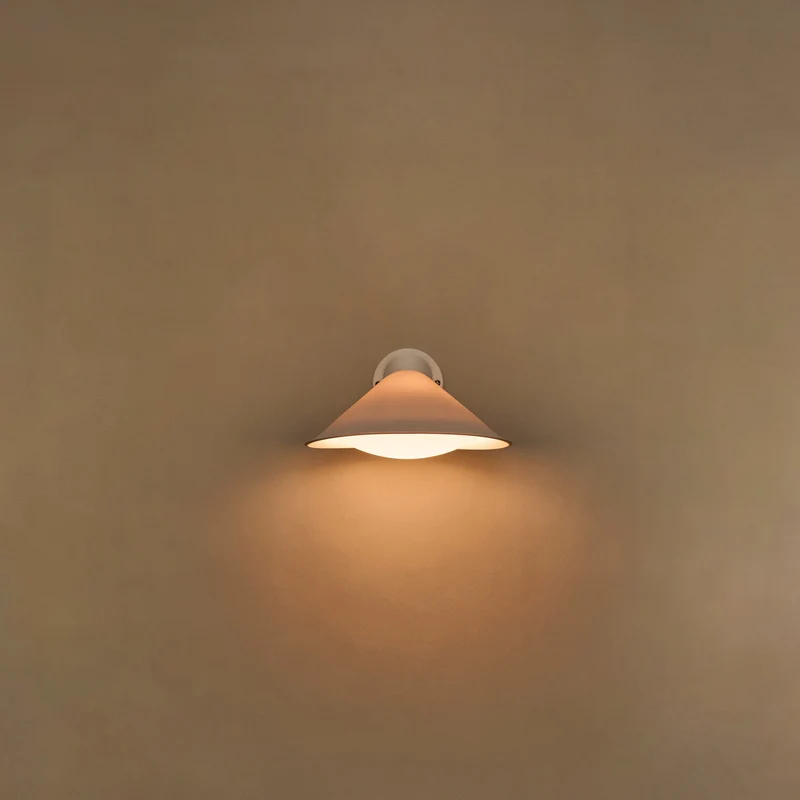 DCWéditions Plume Wall Lamp