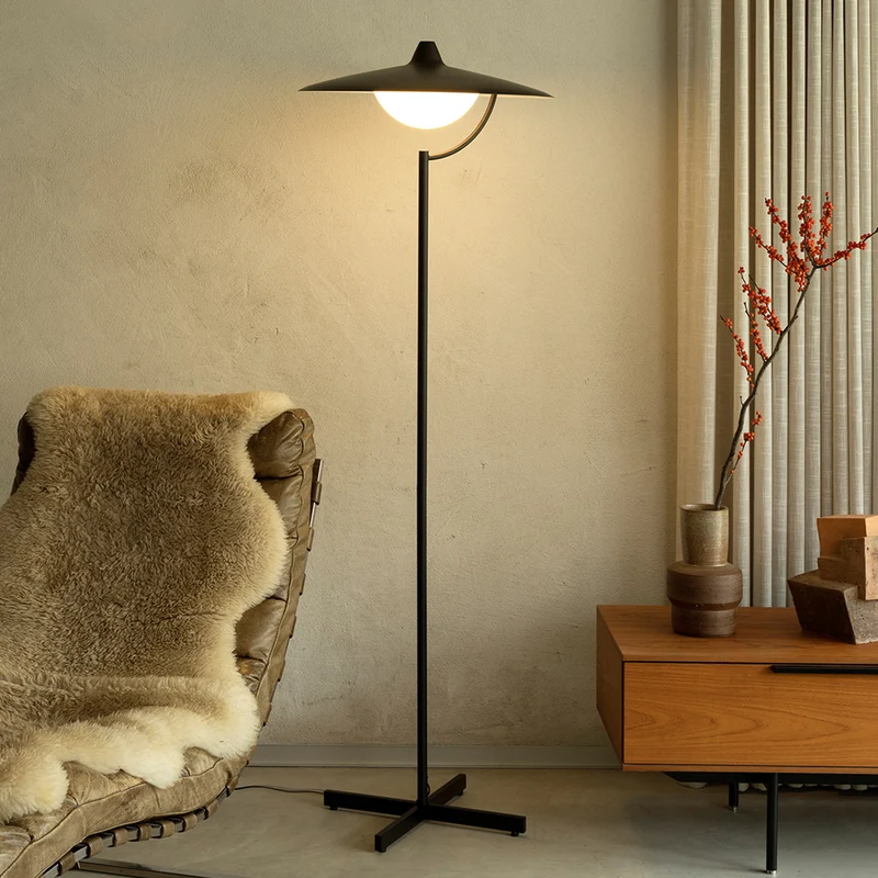 DCWéditions Biny Floor Lamp