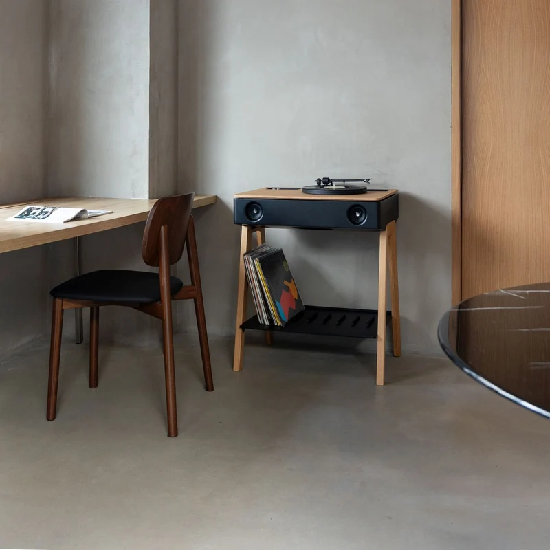 La Boite concept LX Turntable and speaker Connect