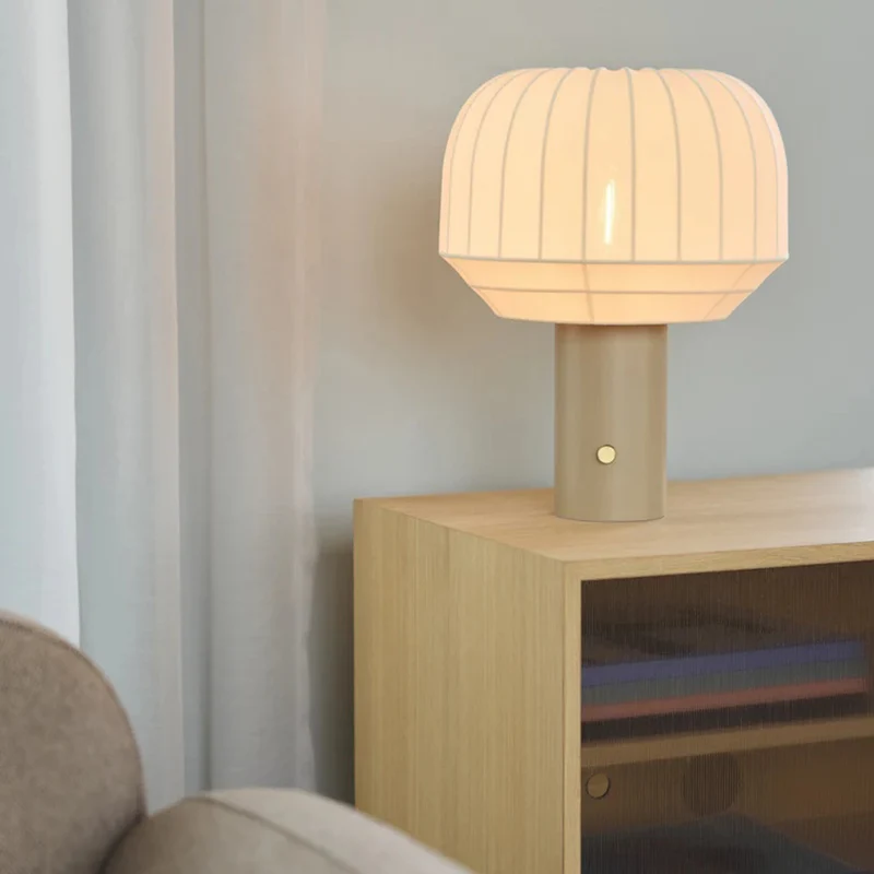 Northern Tradition Table Lamp