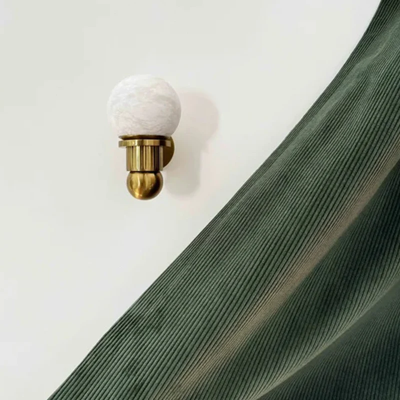 Baccaris Bilbo Wall Lamp