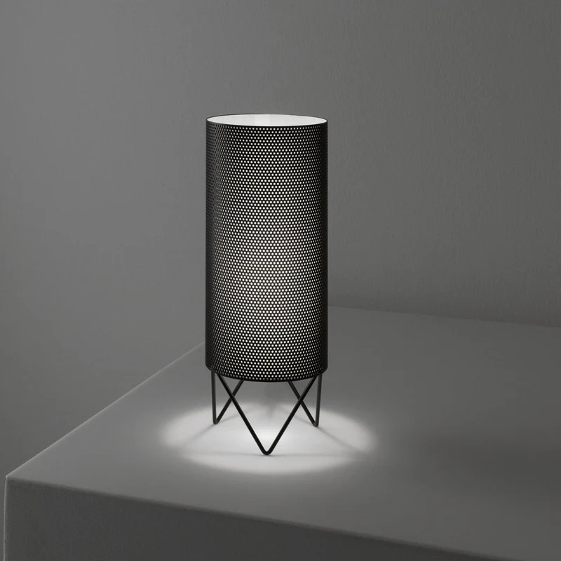 Gubi H2O Table Lamp (Black Shade) - Second Chance