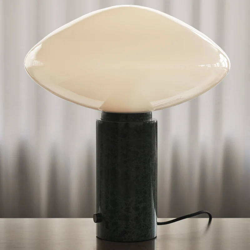 &Tradition Mist AP17 Table Lamp - UK Version