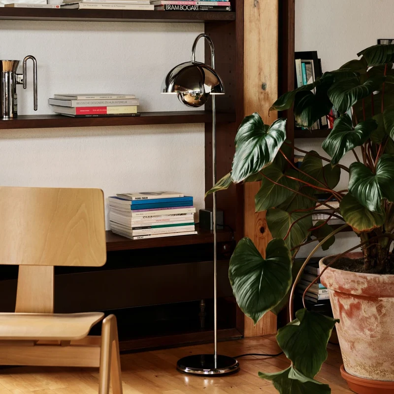 &Tradition Flowerpot VP12 Floor Lamp