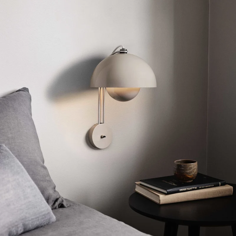 &Tradition Flowerpot VP8 Wall Lamp
