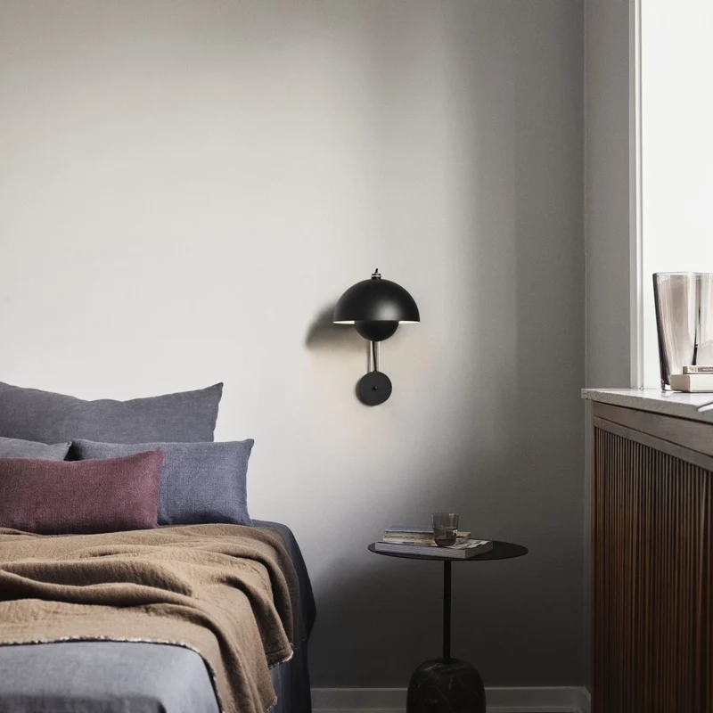 &Tradition Flowerpot VP8 Wall Lamp