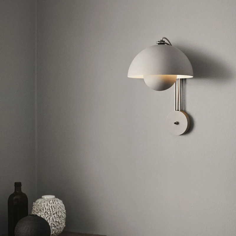 &Tradition Flowerpot VP8 Wall Lamp