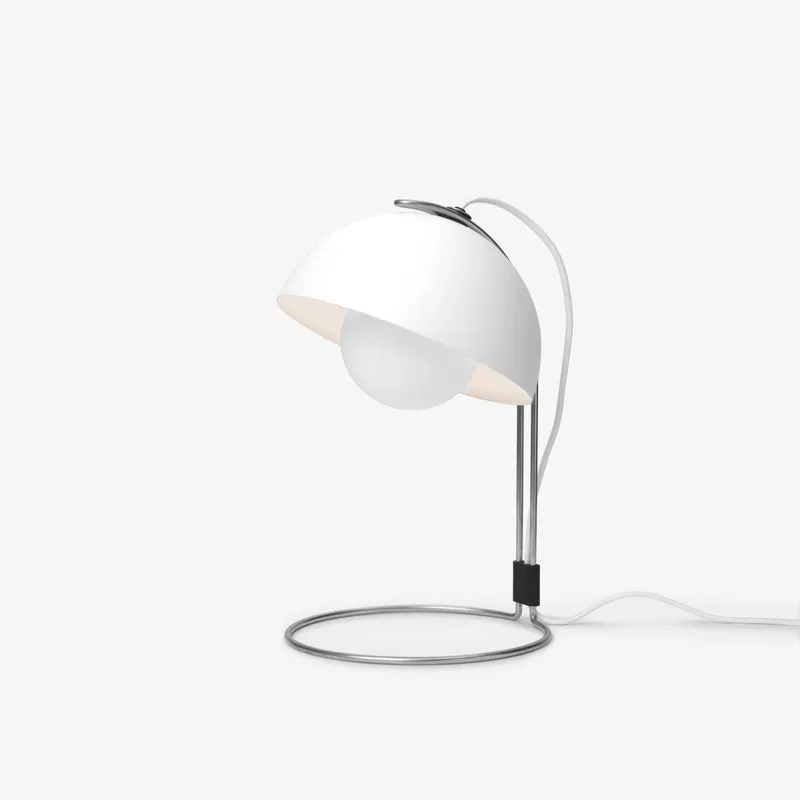 &Tradition Flowerpot VP4 Table Lamp - UK Version