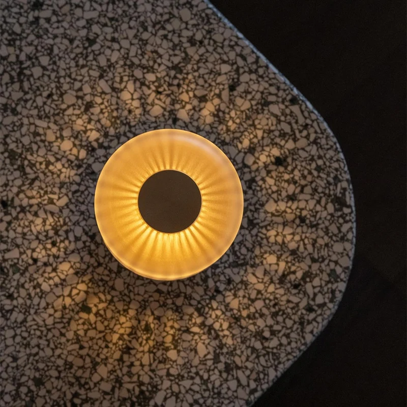 Humble Firefly Portable Lamp