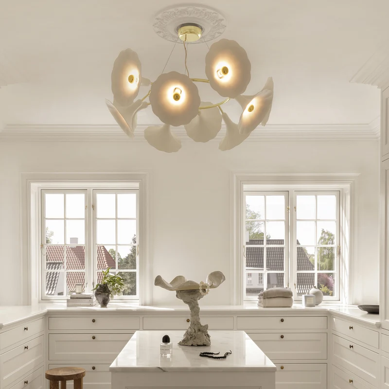 Nuura Petalii 10 Chandelier