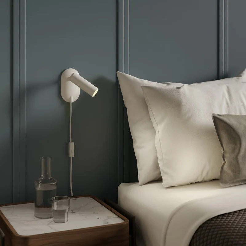 Astro Gio Plug-in Reading Light